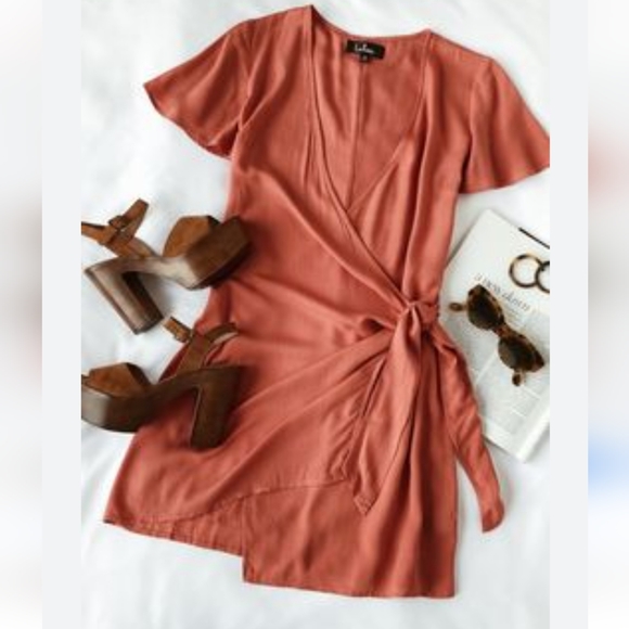 Lulus Rose Wrap Dress NWT - Picture 3 of 11
